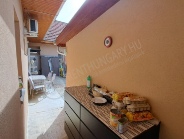 Báthory István utca-gyongyos-bathory-istvan-utca_18.jpg