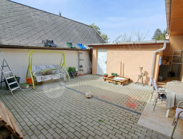 Báthory István utca-gyongyos-bathory-istvan-utca_21.jpg