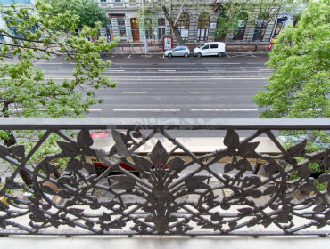 Bajcsy-Zsilinszky út-budapest-vi-kerulet-bajcsy-zsilinszky-ut_26.jpg