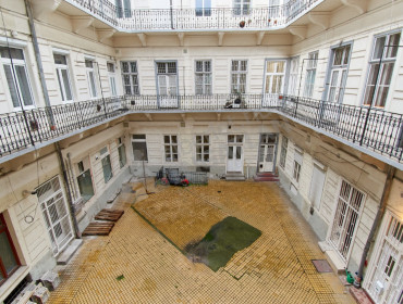 Bajcsy-Zsilinszky út-budapest-vi-kerulet-bajcsy-zsilinszky-ut_29.jpg