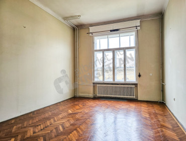Alkotmány utca-budapest-v-kerulet-alkotmany-utca_10.jpg