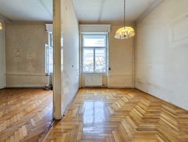 Alkotmány utca-budapest-v-kerulet-alkotmany-utca_20.jpg