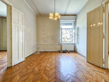 Alkotmány utca-budapest-v-kerulet-alkotmany-utca_3.jpg