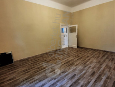 Győri út-budapest-xii-kerulet-gyori-ut_9.jpg
