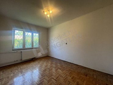 Papírgyár utca-budapest-iii-kerulet-papirgyar-utca_26.jpg