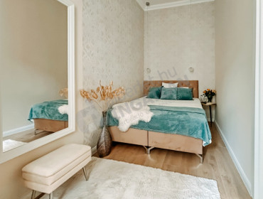 Váci utca-budapest-v-kerulet-vaci-utca_2.jpg