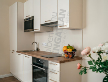 Váci utca-budapest-v-kerulet-vaci-utca_4.jpg