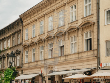 Váci utca-budapest-v-kerulet-vaci-utca_5.jpg