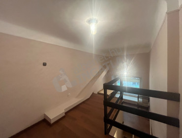 Nagymező utca-budapest-vi-kerulet-nagymezo-utca_6.jpg
