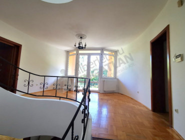 Dutka Ákos utca-budapest-ii-kerulet-dutka-akos-utca_2.jpg