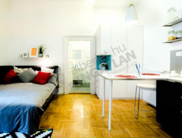 Kossuth Lajos utca-budapest-v-kerulet-kossuth-lajos-utca_9.jpg