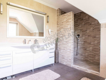 Irhás árok-budapest-xii-kerulet-irhas-arok_8.jpg