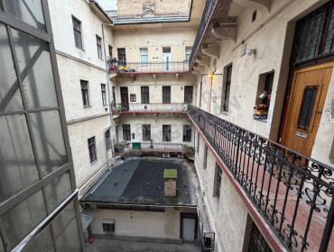 Arany János utca-budapest-v-kerulet-arany-janos-utca_15.jpg