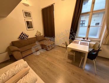 Arany János utca-budapest-v-kerulet-arany-janos-utca_2.jpg