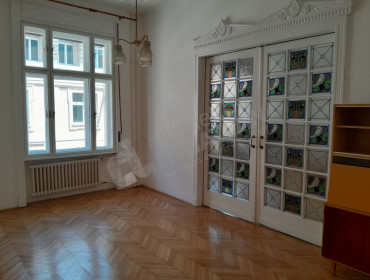 Október 6. utca-budapest-v-kerulet-oktober-6-utca_3.jpg