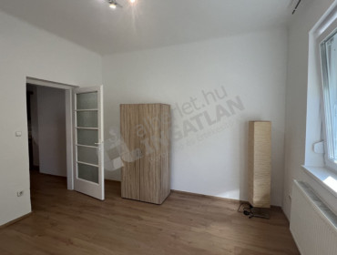 Károlyi Sándor út-budapest-xv-kerulet-karolyi-sandor-ut_3.jpg