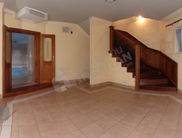 Istenhegyi út-budapest-xii-kerulet-istenhegyi-ut_4.jpg