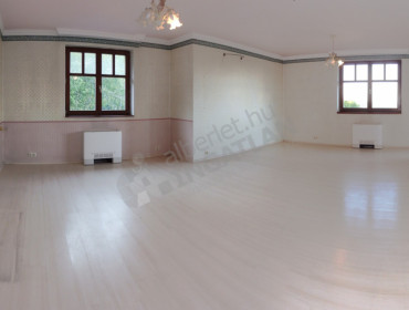 Istenhegyi út-budapest-xii-kerulet-istenhegyi-ut_8.jpg