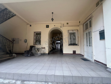 Vörösmarty utca-budapest-vii-kerulet-vorosmarty-utca_20.jpg