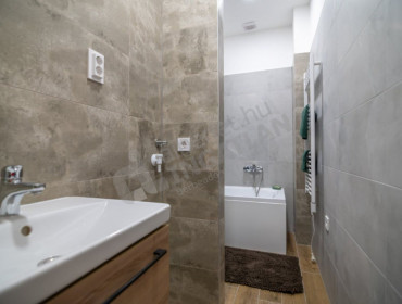 Váci út-budapest-xiii-kerulet-vaci-ut_8.jpg