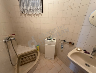 Remetehegyi út-budapest-iii-kerulet-remetehegyi-ut_20.jpg