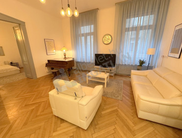 Haris köz-budapest-v-kerulet-haris-koz_4.jpg