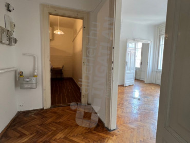 Hold utca-budapest-v-kerulet-hold-utca_3.jpg