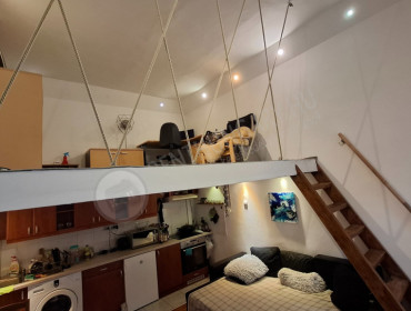 Holló utca-budapest-vii-kerulet-hollo-utca_3.jpg