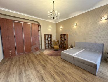 Szentkirályi utca-budapest-viii-kerulet-szentkiralyi-utca_19.jpg