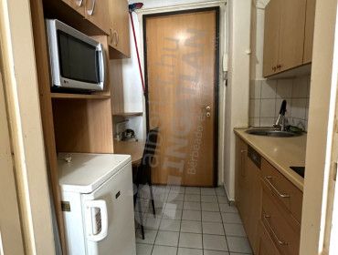 Népszínház utca-budapest-viii-kerulet-nepszinhaz-utca_6.jpg
